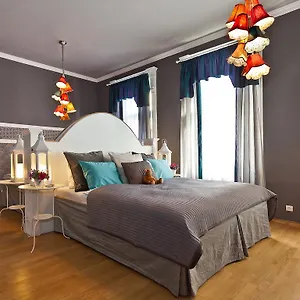 https://royal-prague-city-apartments.praguehotelsweb.com